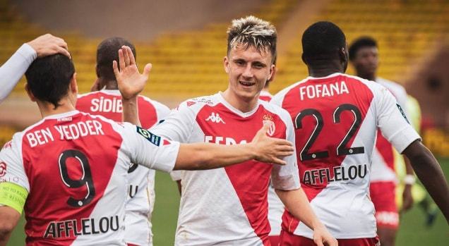 主教练以及 主教练以及