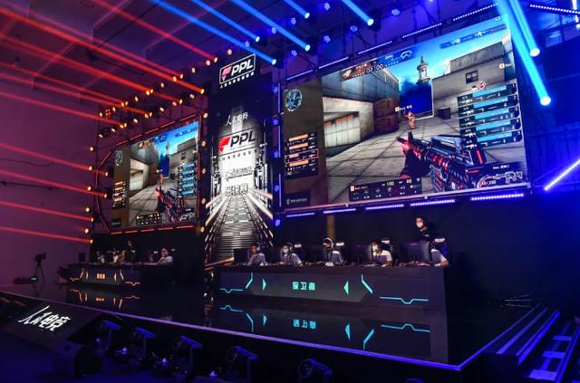 当你持有中 当你持有中