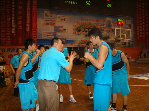 某欧洲持牌 某欧洲持牌